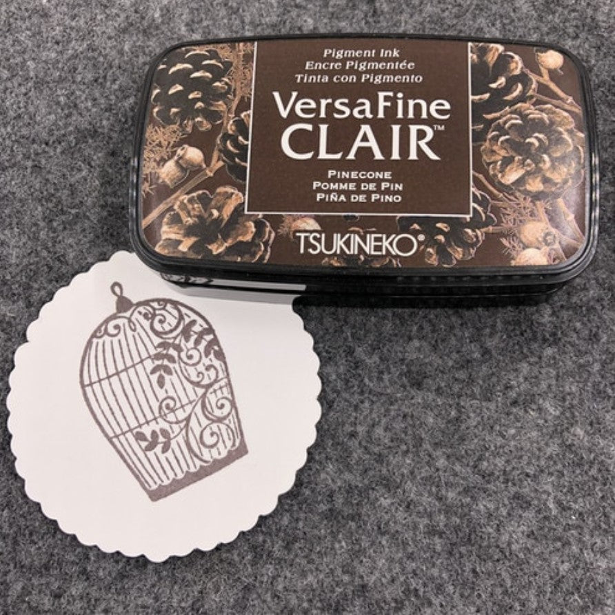 Versafine Clair ink pad - Pinecone sample