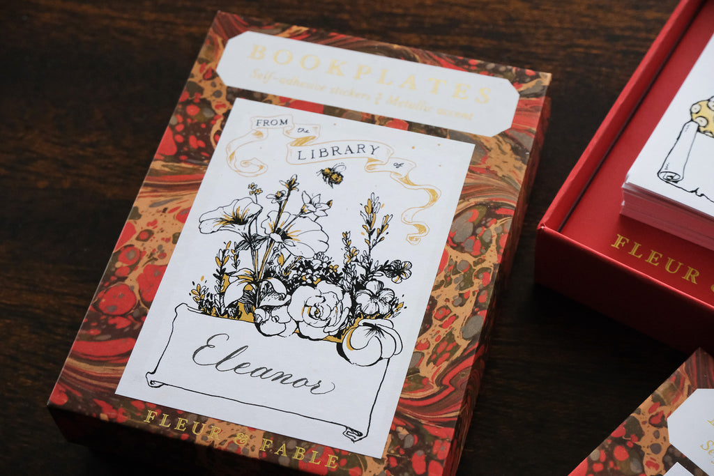 Bookplate Gift box close up 